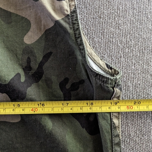 21 Men vest shirt camo print women's size small - Picture 5 of 6